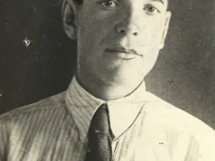 В год юбилея Победы: ко дню рождения Героя Советского Союза Василия Сергеевича Гусева (1911-1943 г.)